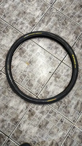 Pneu Maxxis Larsen 26" (crossmax,xc,xco,mtb,grau,bike,Vzan,Full)
