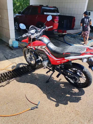 Nxr broz 160. Ano 2021. Aros liga leve