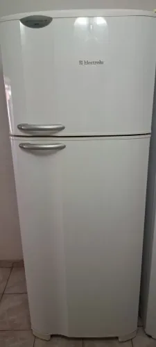 Geladeira Electrolux frost free 470Lts 