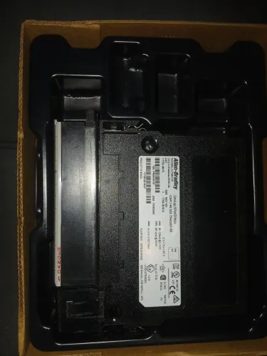 Módulo De Entradas Digitais Allen-Bradley 1756-IB16I - 16 Pts Isolados