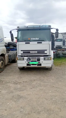 Iveco Cavalino 320 Branco 
