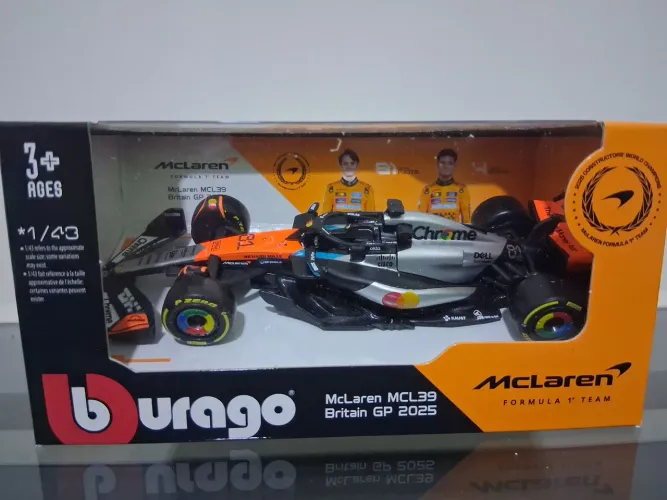Miniatura F1 Bburago McLaren MCL39 Britain GP 2025 #81 Oscar Piastri - Escala: 1/43