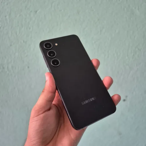 Samsung Galaxy S23 256GB - Com Caixa e NFE - Aceito cartão e entrego