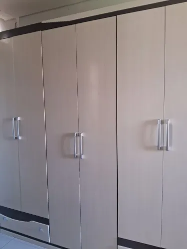 Guarda roupa novíssimo 