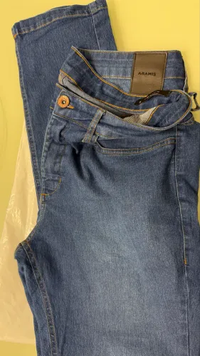 Calça jeans masculina, tamanho 42 Aramis