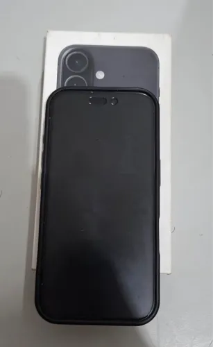 iphone 16 c/ caixa e nota  aceito troca e parcelamento no cartão 