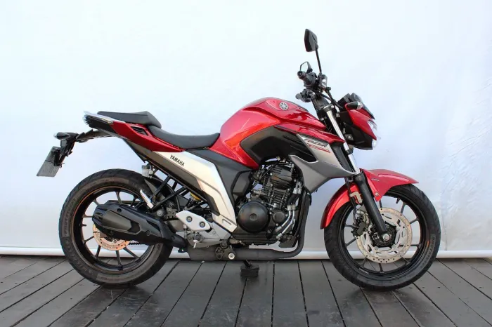 YAMAHA FZ25 FAZER ABS