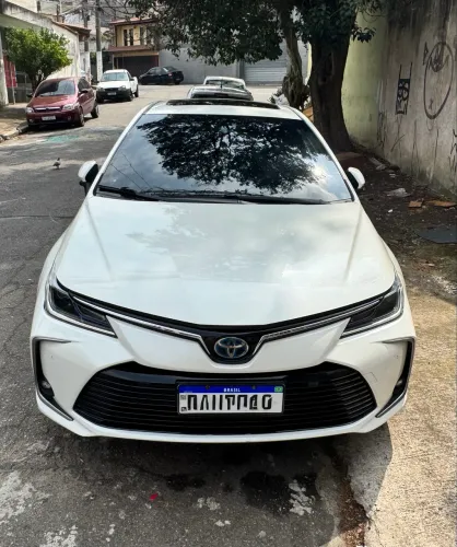 Toyota Corolla Altis Prem. Hybrid 1.8 Flex AUT 2020