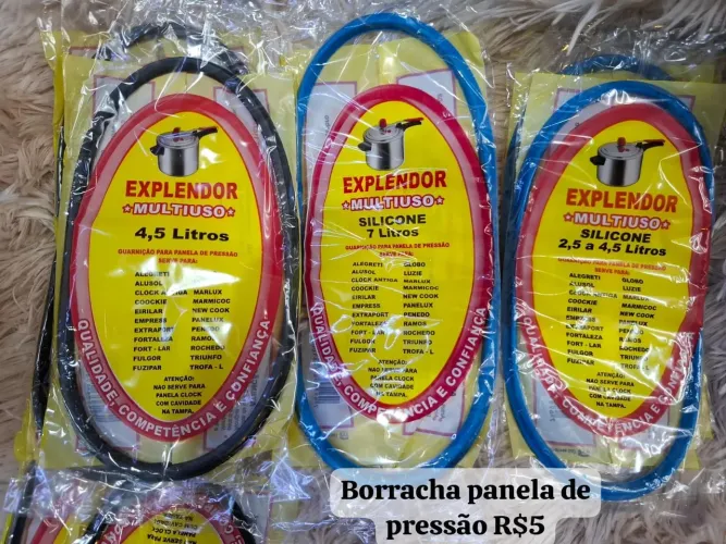 bandeja de silicone pra air fry,processadormanual, ralo e muito mais itens pra cozinha