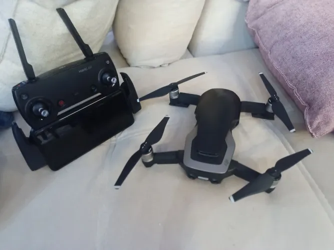 Drone novo top de linha Aceito trocas 
