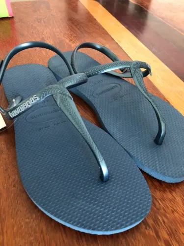 Havaianas original nunca usada