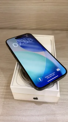 iPhone 15 Pro 128gb Semi novo 