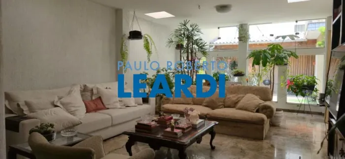 CASA ASSOBRADADA - JARDIM PAULISTANO - SP