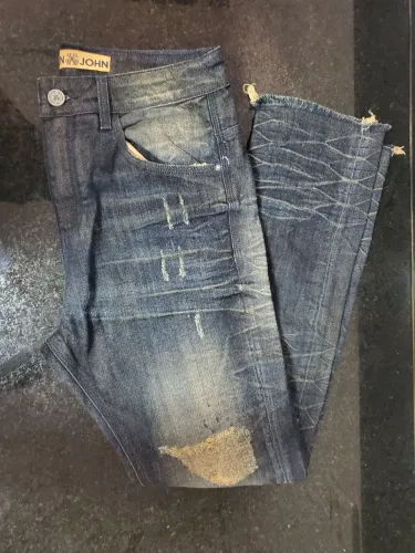 Calça jeans John John  