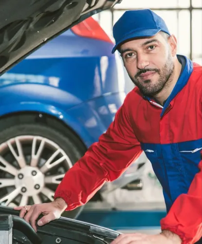 Mecânico de Automóveis leves e médio porte
