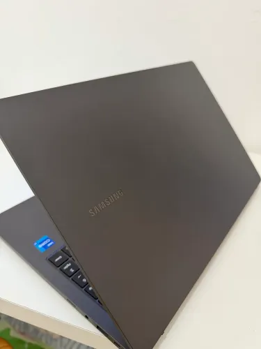 Notebook Samsung i7 da 12ª geração
