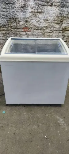 Freezer horizontal expositor