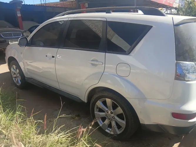 Mitsubishi Outlander 3.0/ GT 3.0 V6 Aut. 2011