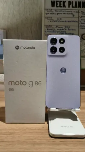 MOTO G86: 512GB, 8GB Ram, Tela super HD 1.5K HDR 10+.