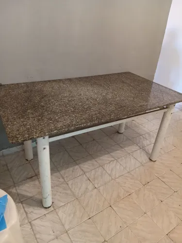 Mesa, valor baixo para vender logo