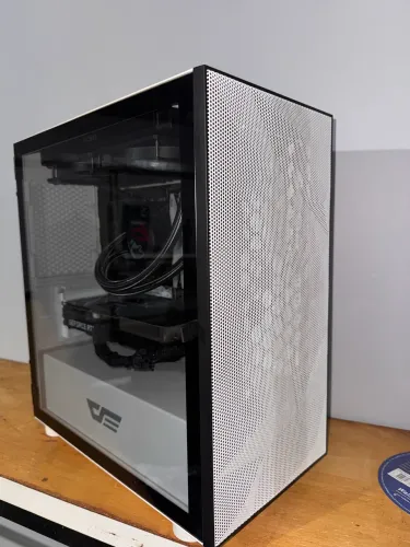 Ryzen 7 5700x + 3060 8gb