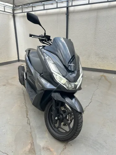 PCX 160 IMPECÁVEL - APENAS 11.000Km / OPORTUNIDADE