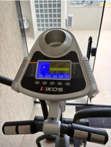 ELÍPTICO KIKOS 5.0 MUITO NOVO