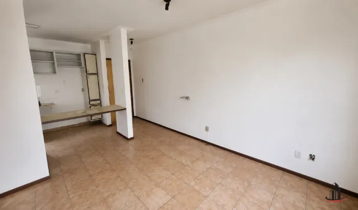 Apartamento para locação em localização estratégica I 03 quartos sendo 01 suíte;