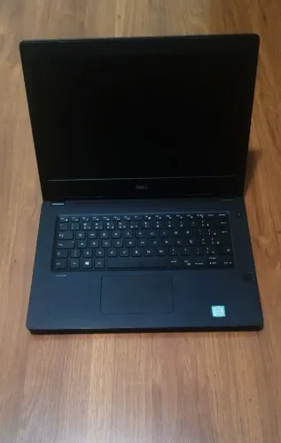 Notebook Dell i5-7Ger, 8GB RAM, SSD 256 GB
