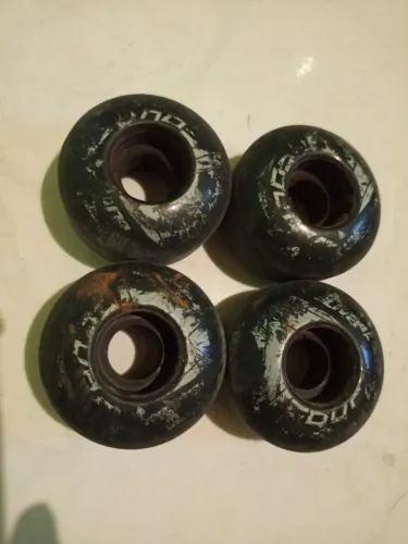 Roda de skate 53mm