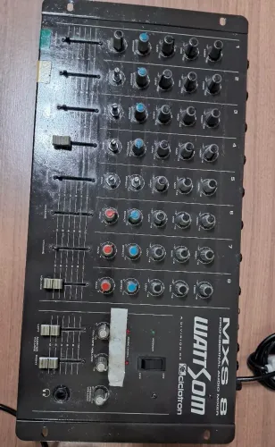 Mesa wattsom s8 canáis