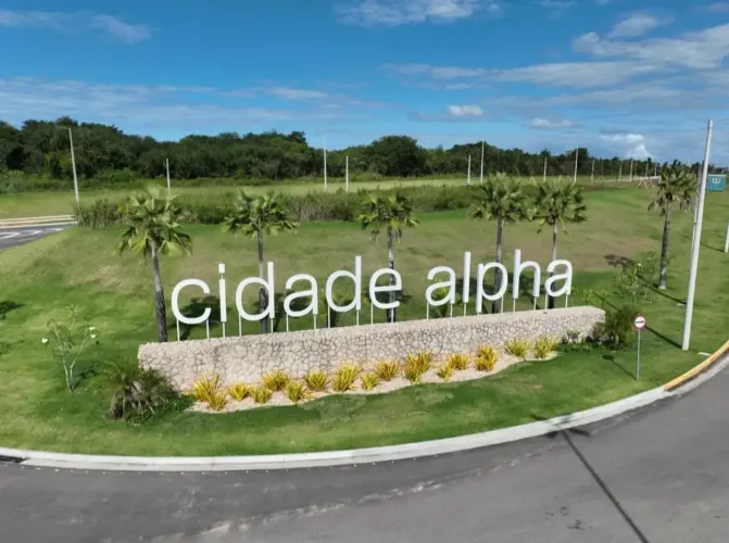 LOTE NA CIDADE ALPHA POENTE / RESIDENCIAL 03 PROXIMO A PORTARIA!