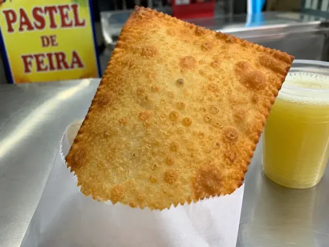 Fábrica de pastel na baixada Santista