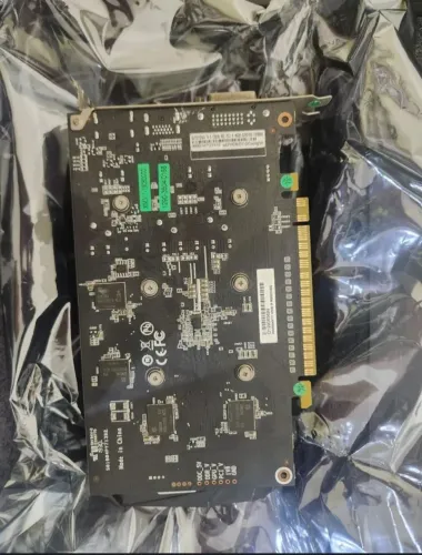 Placa de Video 1050 TI 4GB DDR5