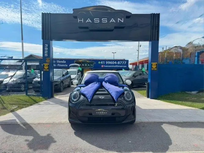 Mini Cooper E 3P (elétrico) 2024