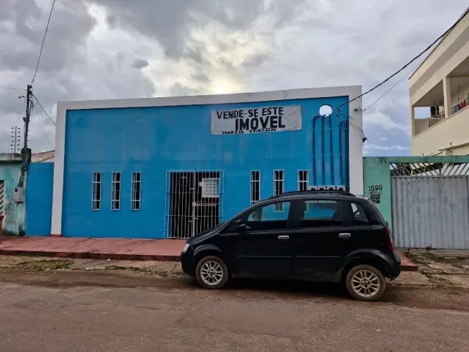 VENDE-SE IMÓVEL NO BAIRRO ZERÃO, MEDINDO 15X45