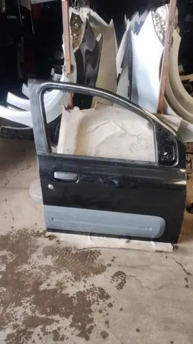 Porta Dianteira Direita Fiat Novo Uno 2010 A 2014 Original