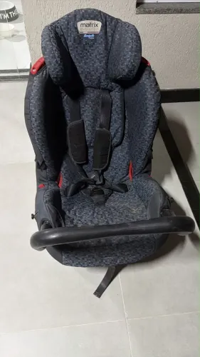 Cadeirinha bebê automotiva Matrix Evolution Burigotto