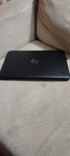 Notebook Dell Executivo 8GB Core i3 HD 1-TB por apenas R$700