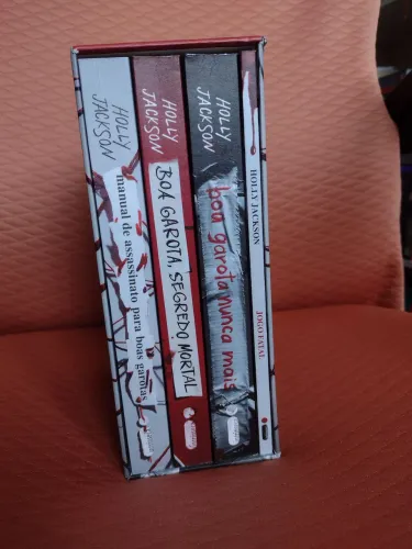 Box manual de assassinato para boas garotas e uma vida pequena