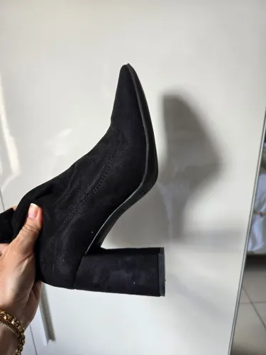 Bota preta