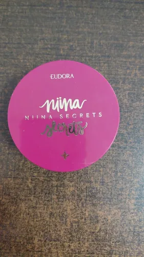 Pó solto nina secrets