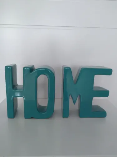 Peça de decoração em cerâmica