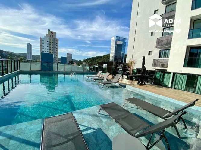 Apartamento MOBILIADO na Praia Brava em Itajaí
