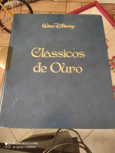 Livro antigo, Clássicos de Ouro , Walt Dysney :