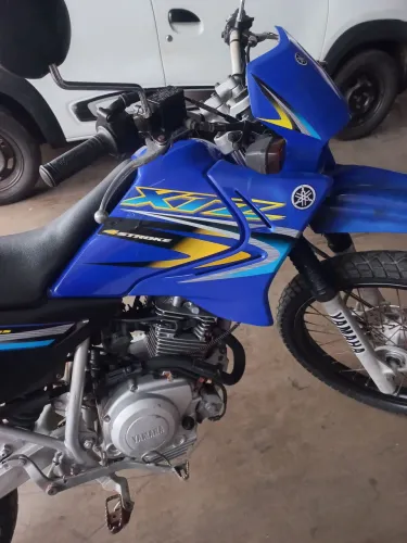 Xtz 125E segundo dono toda original 