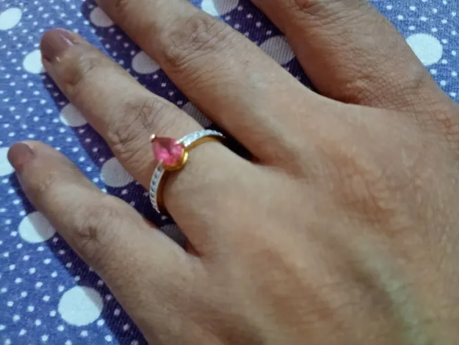 Anel de formatura novo cravejado pedra rosa número 14