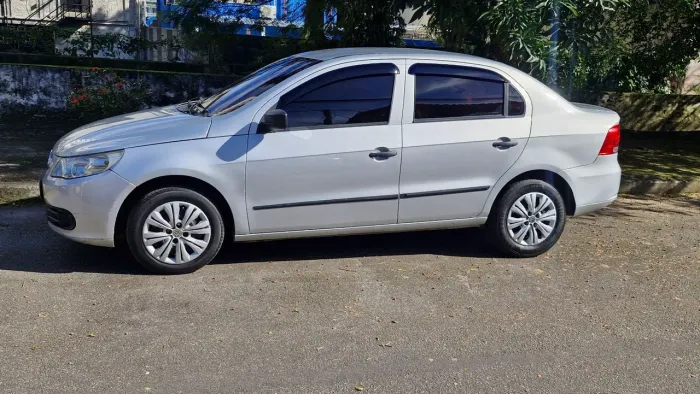 Volkswagen Voyage 1.0/1.0 City MI Total Flex 8V 4P 2010
