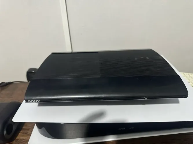 Vendo ps3 com defeito