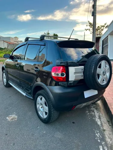 Volkswagen Crossfox 1.6 MI Total Flex 8V 5P 2008